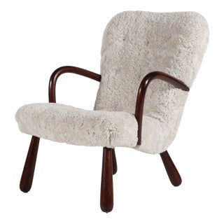Art Deco Clam Easy Chair in Wood and Sheepskin from Skive Møbelfabrik, 1940s For Sale