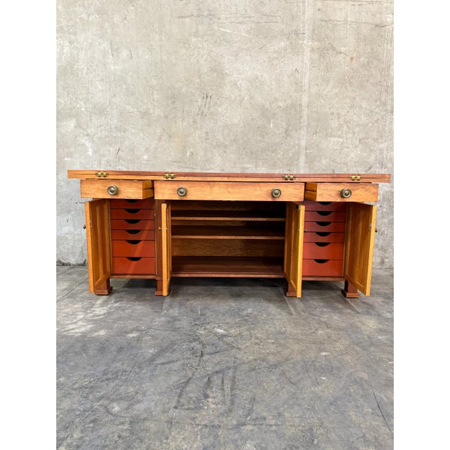 1970s Custom Handcrafted Arts & Crafts Revival Sideboard With Fold-Out Top and Lined Drawers – Brunner Cabinet Shop, San Francisco For Sale - Image 15 of 17