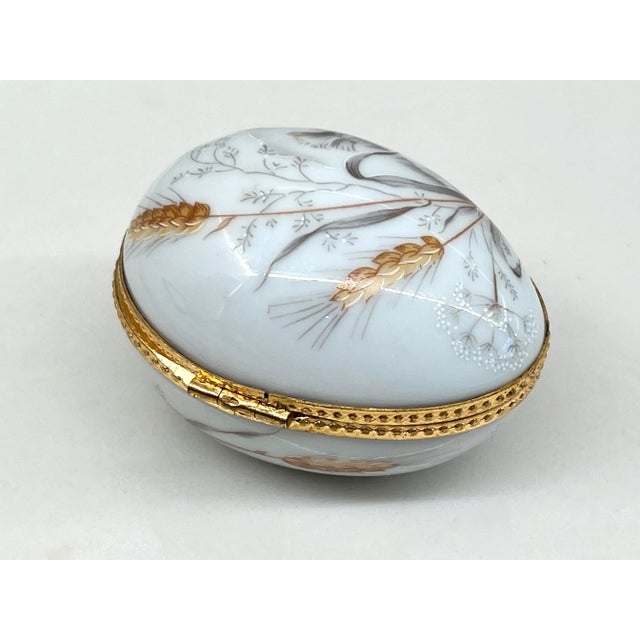 Early 20th Century Early 20th Century Limoges Egg Shape Box For Sale - Image 5 of 8