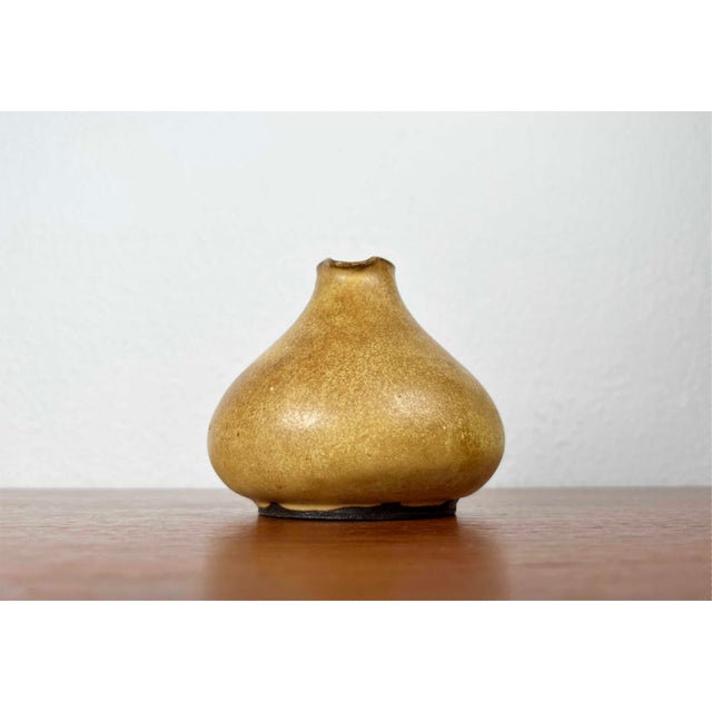 Mid-Century German Studio Pottery Carafe Vase by Janne Reckert-Cordua for Sylt Keramik, 1960s For Sale - Image 14 of 18