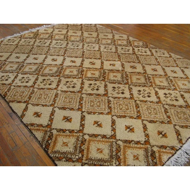 Vintage 1970s Moroccan Rabat Carpet ( 9' x 11'10" - 275 x 360 ) For Sale In New York - Image 6 of 6