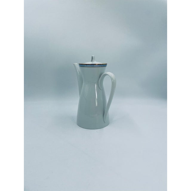 This teapot from the renowned German manufacturer Rosenthal, from the Form 2000 series, was designed by renowned designer...