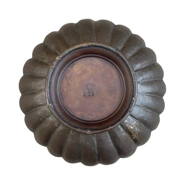 Brass 1960s Egidio Casagrande Italian Modernist Brass Urn For Sale - Image 8 of 9