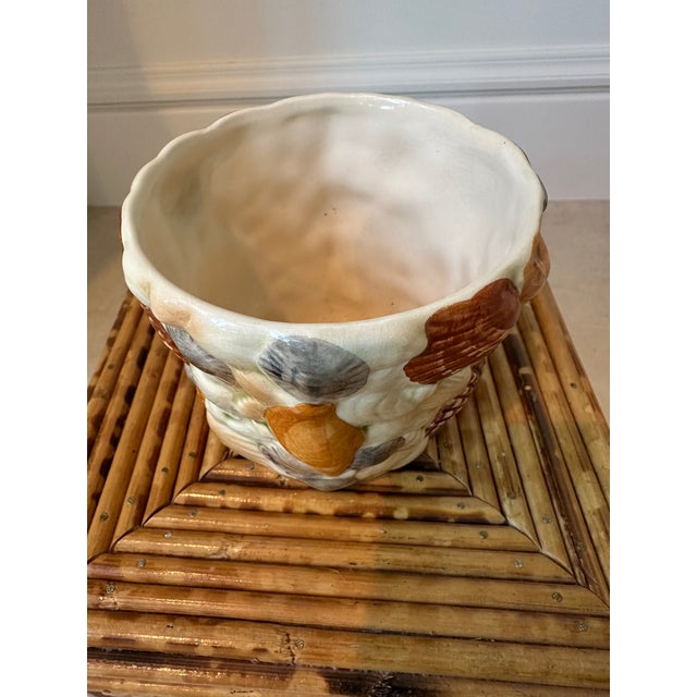 Ceramic Vintage Ceramic Seashell Cachepot - Made in England For Sale - Image 7 of 10