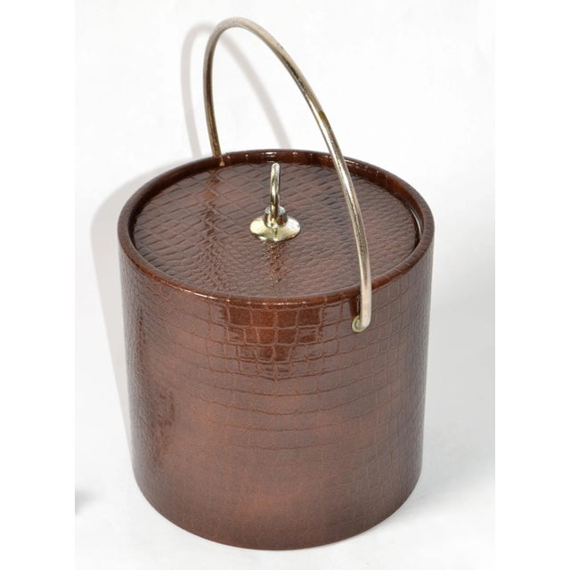 Atelier Paris 1960s Brown Faux Alligator Texture Leather Insulated Ice Bucket Steel Tongs For Sale - Image 4 of 13