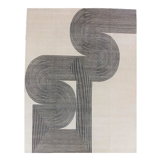 Astor Rug, Black 5x8 For Sale