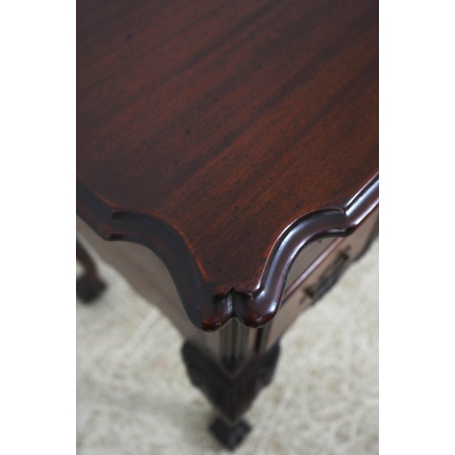 Antique Bench Made Philadelphia Mahogany Lowboy For Sale - Image 11 of 17