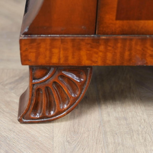 A great quality piece of furniture this Vintage Maitland Smith Chest of Drawers will be the focal point of any area in...