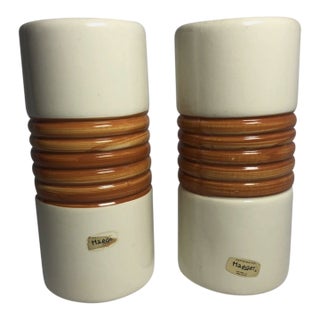 Pair of Haeger Mid Century Modern Cylindrical Ribbed Vases For Sale