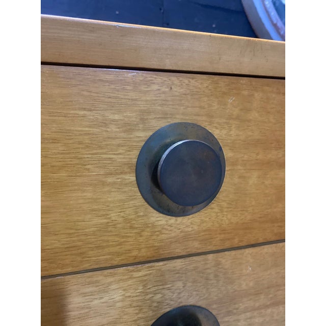 Wood 1950s Pair of Blonde Mahogany Four Drawer Chests With Brass Hardware For Sale - Image 7 of 10