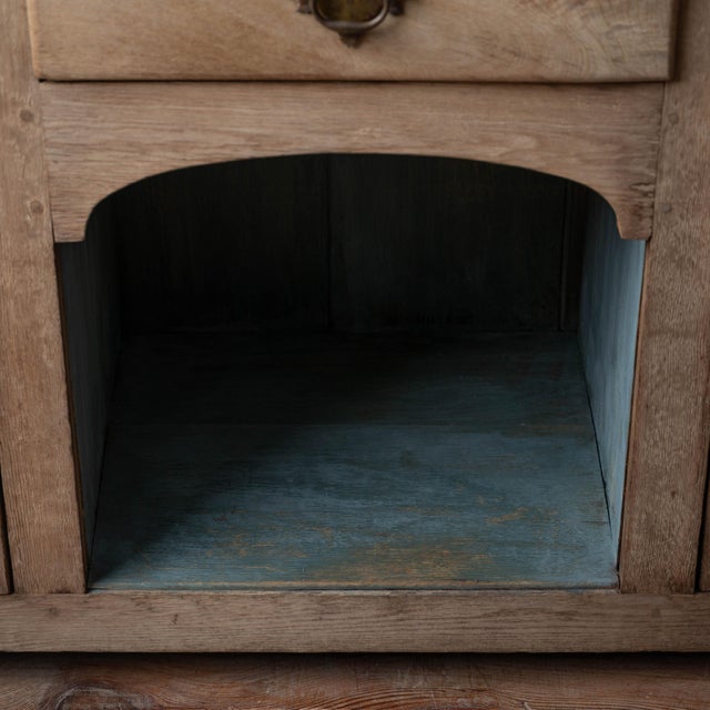 Welsh Oak Dog Kennel Dresser, c.1800 For Sale In Savannah - Image 6 of 18