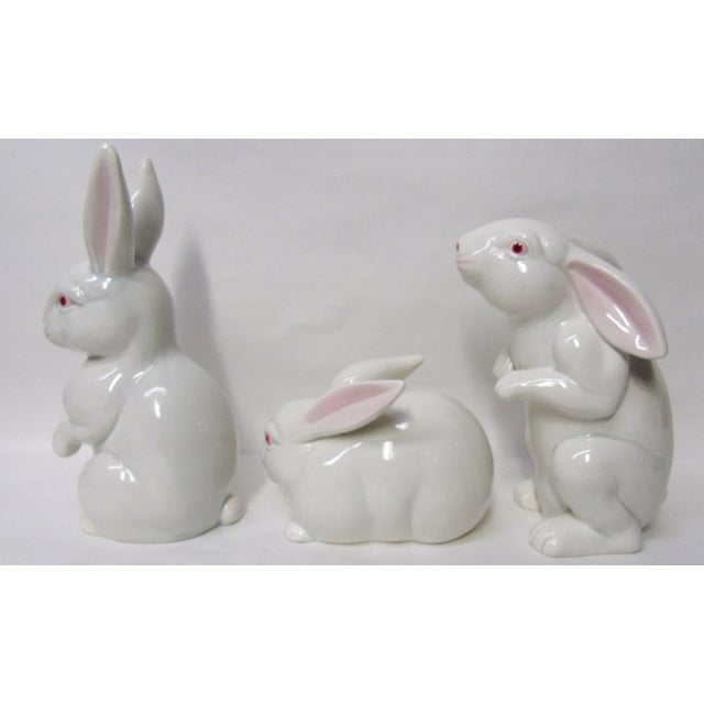 Fitz and Floyd Vintage Fitz & Floyd Japan White Easter Rabbit Figurines-Set of 3 For Sale - Image 4 of 6