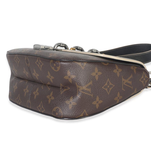 Textile Black Monogram Canvas Chain It PM For Sale - Image 7 of 9