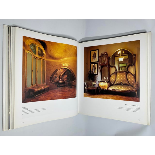 2000s Illustrated Folio, De Riquer Permanier's Modernismo: Architecture and Design in Catalonia - 1 Book For Sale - Image 15 of 18