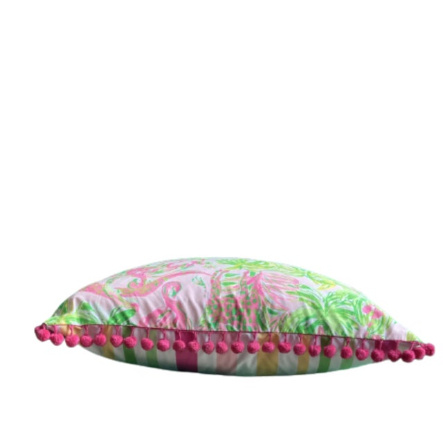 Classic 60’s Lilly Pulitzer comes to life with this fun colorful pillow. It’s a jungle out there, with spotted giraffes,...