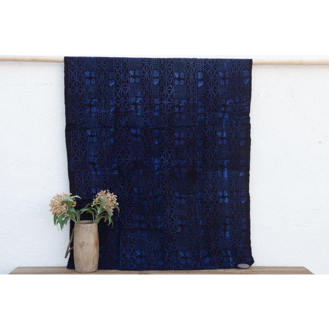 This exceptional Malian mudcloth, or bogolanfini, offer a rare glimpse into West African textile traditions. Handwoven and...