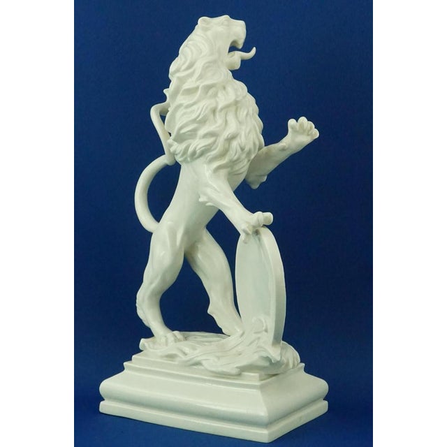 Large Porcelain Rampant Lion with Heraldic Shield by Ernest Andreas Rauch for Nymphenburg, Germany, 1900s For Sale - Image 10 of 18