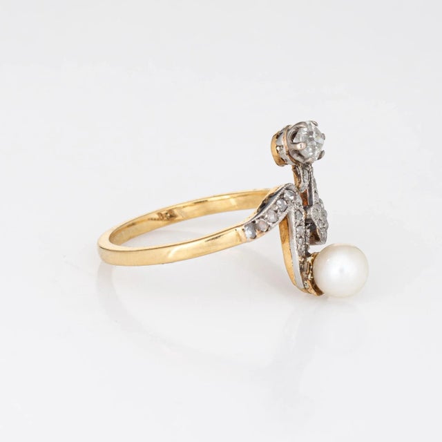 Traditional Antique Edwardian Diamond Pearl Ring Moi et Toi 18k Gold Silver Topped Jewellery 9 size 9 For Sale - Image 3 of 6
