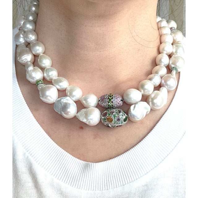 Bochic "Capri" FreshWater Pearl, Pink Sapphire, Peridot & Mix gems Necklace For Sale - Image 11 of 12