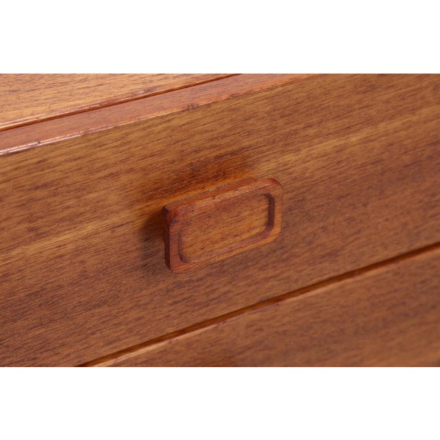 Vintage Chest of Drawers in Teak, 1960s For Sale - Image 11 of 15