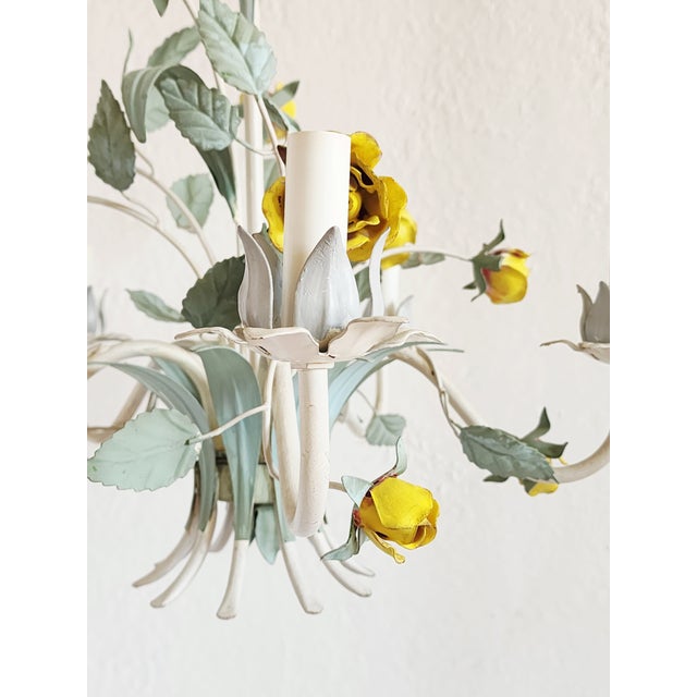 Vintage Italian Tole Painted Floral Chandelier For Sale In New York - Image 6 of 12