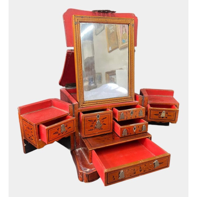 Chinese Chinese Qing Dynasty Hand-Painted Travel Jewelry Vanity Box W/ Mirror For Sale - Image 3 of 11