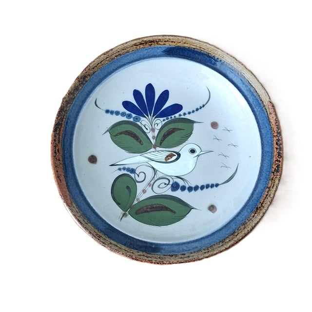 Late 20th Century Ken Edwards Signed Tonala Mexican Plate With Ornate Wall Hanger For Sale - Image 9 of 11