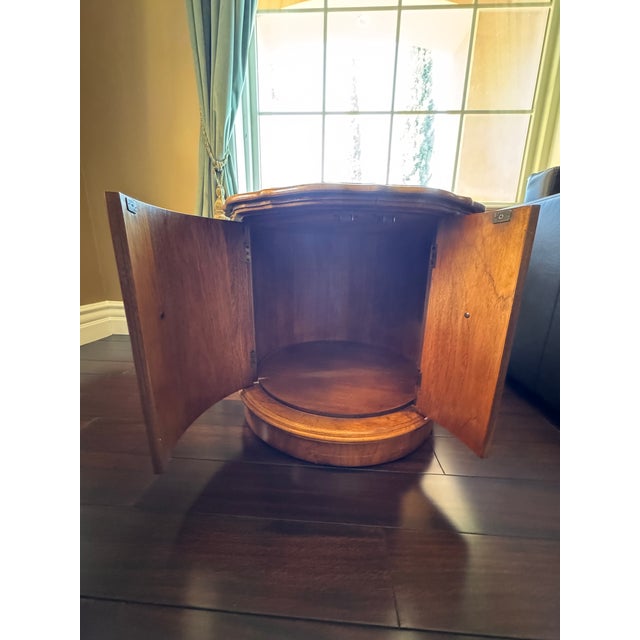 1970s Round Storage / Table 1970s For Sale - Image 5 of 8
