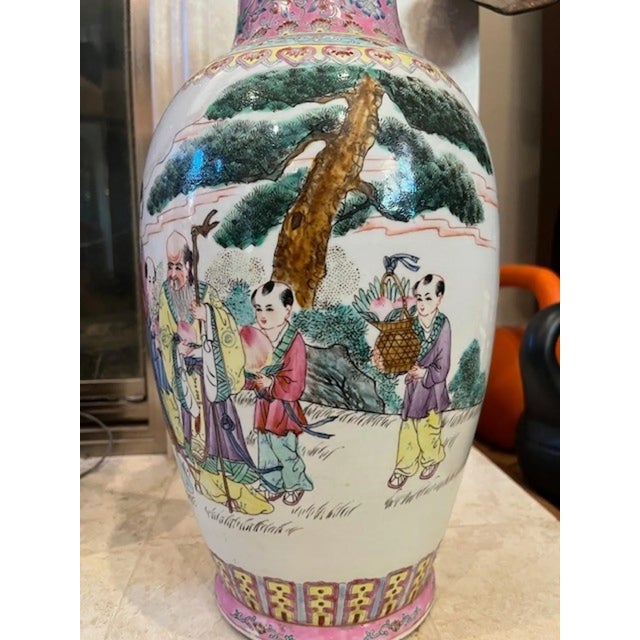 Stunning Matched Pair of 20-Inch Chinese Famille Rose Porcelain Vases For Sale - Image 17 of 18