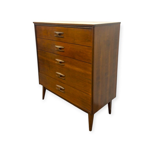 Brown Vintage Mid Century Modern Bassett Furniture 4-Drawer Tallboy Dresser.. For Sale - Image 8 of 10