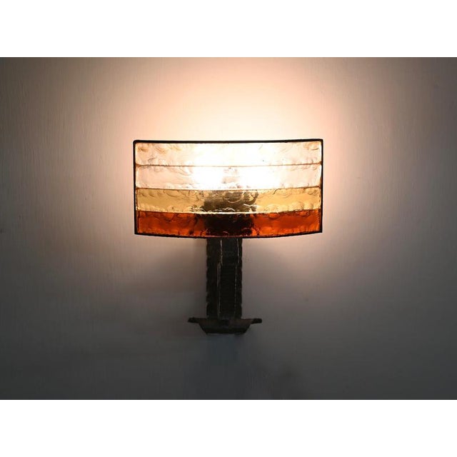 Brutalist Wrought Iron and Amber Glass Sconce attributed to Longobard, Italy, 1970s For Sale - Image 13 of 17