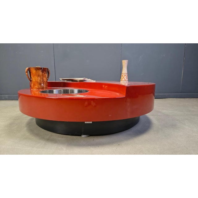 Red Vintage Revolving Coffee Table in Red Lacquer attributed to Mario Sabot, 1970s For Sale - Image 8 of 10