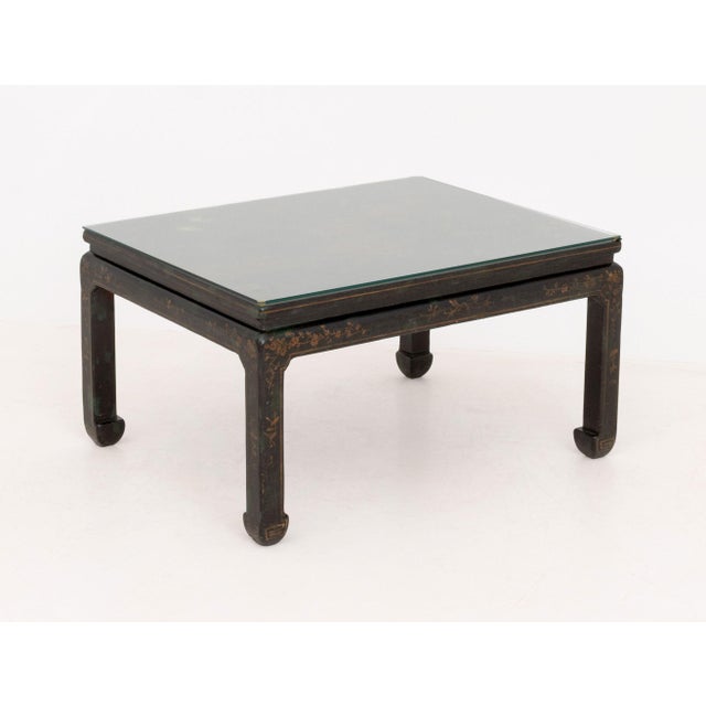 Chinese Chinese Gilt-Decorated and Lacquered Wood Low Table For Sale - Image 3 of 11