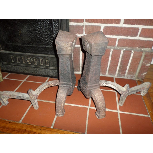 Arts & Crafts Antique Wrought Iron Hand-Hammered Arts and Craft Fire Dogs / Andirons- Set of 2 For Sale - Image 3 of 7