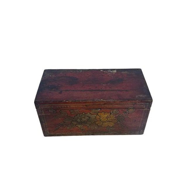 Hand-decorated wooden box, 19th century, Oriental Hand-painted wooden box, made in the late 19th century, Asia Material:...