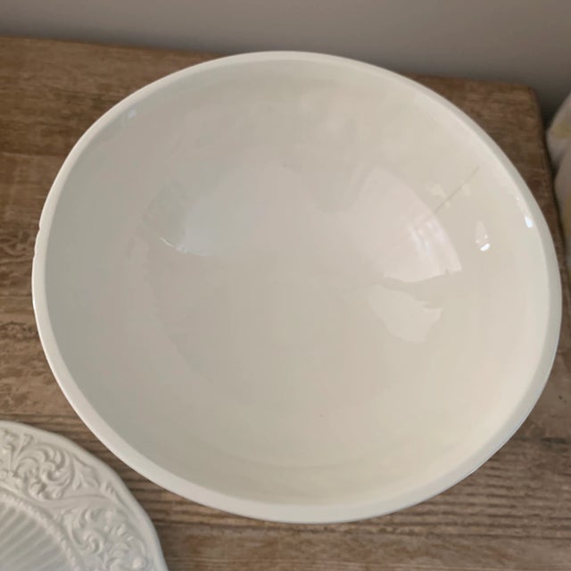 White Vintage Italian Ceramic Creamware Footed Compote Centerpiece For Sale - Image 8 of 10