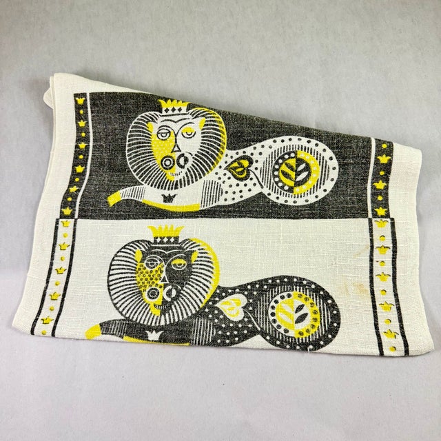 Mid-Century Era Georges Briard Lion Print Silkscreened Linen Tea Towel For Sale In Philadelphia - Image 6 of 8