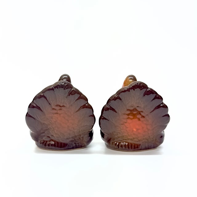 American Mid-Century Ceramic Turkey Salt and Pepper Shakers - Set of 2 For Sale - Image 3 of 7