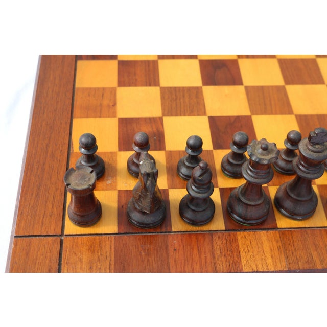 Wood Mid Century Drueke No 61 Wood Chessboard With Mieux J' Attends Wood Chess Pieces For Sale - Image 7 of 17