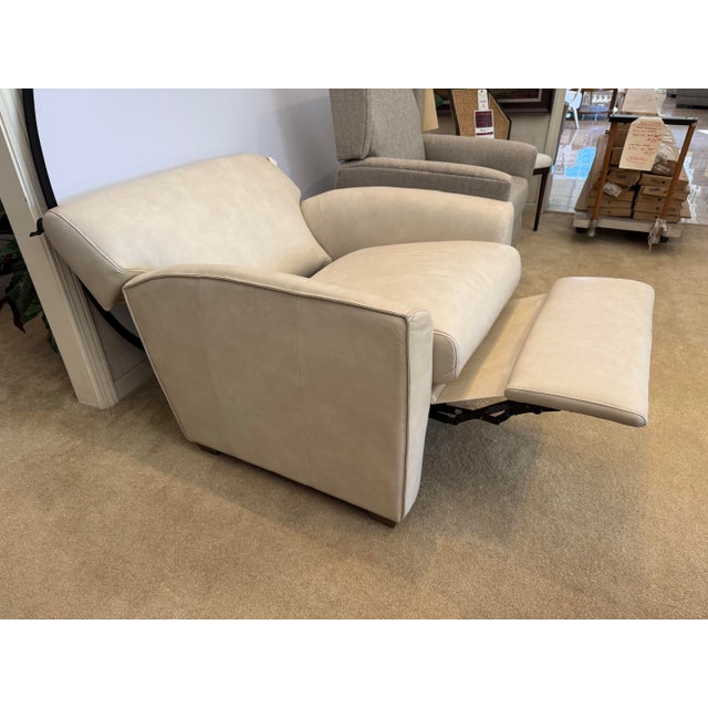 Oyster Gray New Bernhardt Electric Motion Leather Recliner With Power Switch For Sale - Image 8 of 9