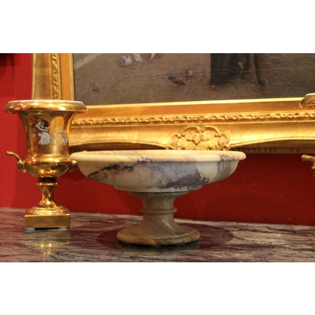 Traditional Italian 19th Century Neoclassical Marble Bowl on Pedestal or Tazza Centerpiece For Sale - Image 3 of 17