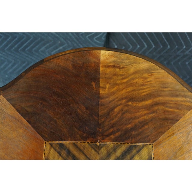 Mid Century Mersman Victorian Revival Walnut Burl Oval Inlaid Accent Table 30" For Sale - Image 11 of 18
