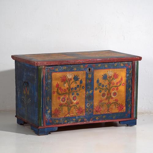 Antique Folk Art Style Chest with Floral Motifs, 1920s For Sale - Image 12 of 12
