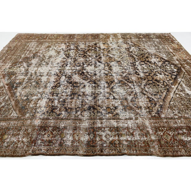 Antique Mahal Rug With Exquisite Distressed Wabi-Sabi Patina For Sale In New York - Image 6 of 11