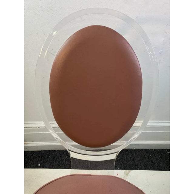 Mauve 1980s Modernist Lucite Dining Table & Six Lucite Dining Chairs - Set of 7 For Sale - Image 8 of 10