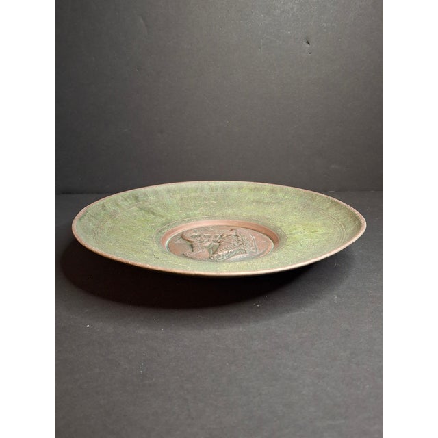 Vintage 1950s Heavy Pal-Bell Israel Verdigris Brass 9.5" Wall Plate Rabbi Shofar For Sale - Image 4 of 14
