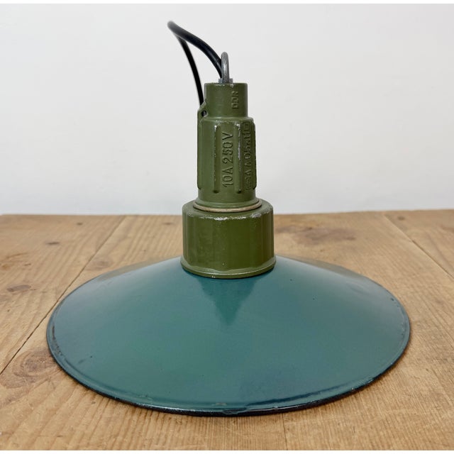 Industrial Petrol Enamel Military Pendant Lamp with Cast Aluminium Top, 1960s For Sale - Image 9 of 17