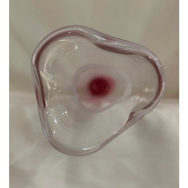 Vintage Swedish Flygsfors Coquille Pink Vase For Sale In Denver - Image 6 of 9