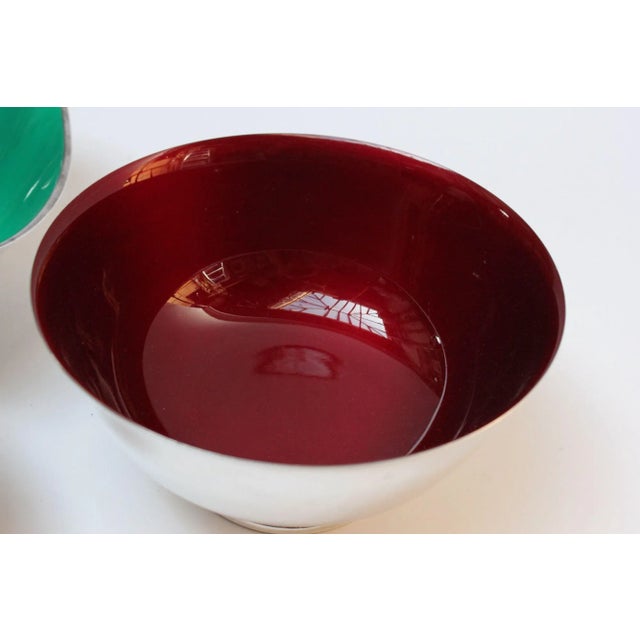Set of Two Mid-Century Reed and Barton "Color Clad" Green and Ruby Red Silver-Plated Bowls For Sale - Image 9 of 13