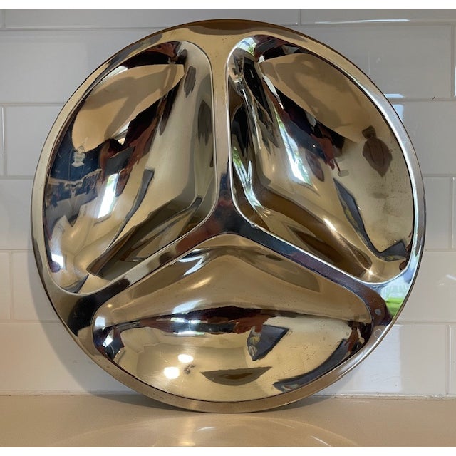 1980s Mid 20th Century Modern Stainless Round Serving Tray For Sale - Image 5 of 8